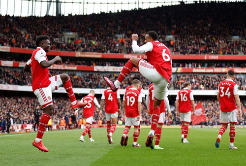 Kết quả Ngoại hạng Anh: Arsenal xây chắc ngôi đầu